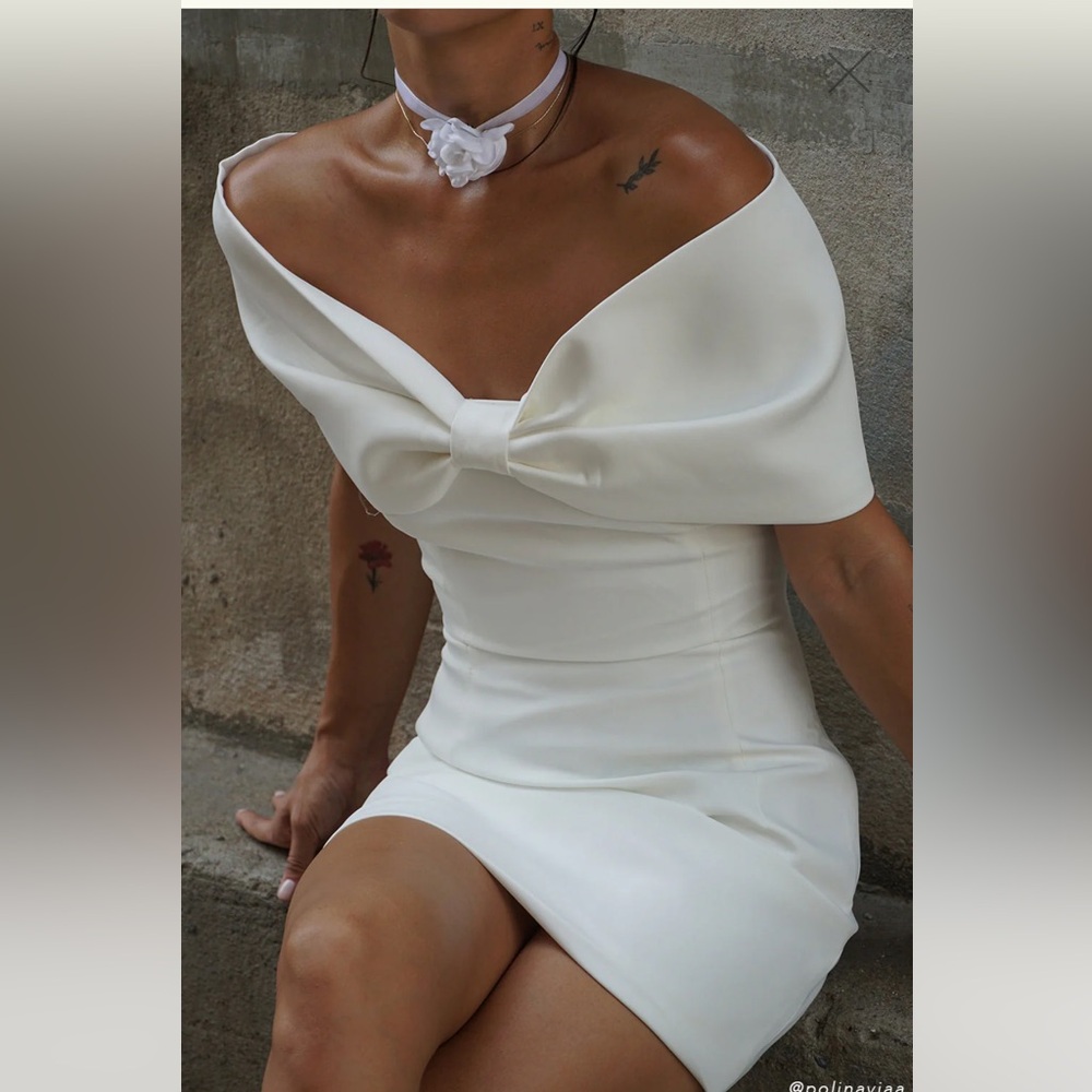 Meshki White Off-Shoulder Mini Dress